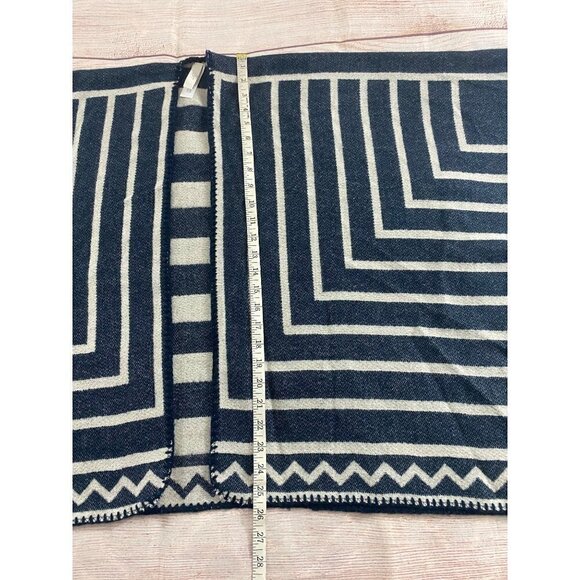 Ann Taylor Loft Blue And White Patterned Poncho - OS - Picture 6 of 11
